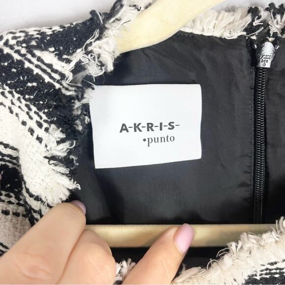 AKRIS PUNTO Button-Embellished Tweed Mini Dress Woman’s size 8 Black and White - Picture 2 of 10